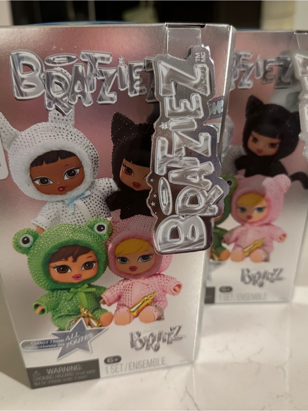 BRATZIEZ Bling Blind Box - Cloe Angel - Picture 2 of 2